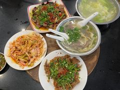 -胡记牛肉汤锅(光辉路总店)
