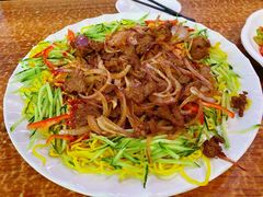 黄面烤肉-老字号大盘鸡·丸子汤·抓饭