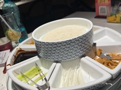 -羲和雅苑•北京烤鸭(陆家嘴中心店)