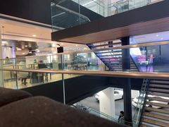 -浙江星杭奔驰4S店(海创园店)