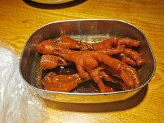 弄堂里的卤鸡爪-弄堂里(雨花客厅店)