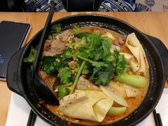 -Hi Joopo Hot Pot 吉阿婆麻辣烫