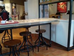 -肯德基(洛川店)