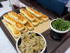 虾酱卷子-渔民船说·北塘海鲜·天津菜·海肠捞饭(北塘古镇店)