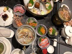 -半岛翡丽海鲜自助餐厅(观风亭店)