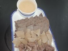 -何记羊汤馆(丽水佳源店)