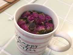-有猫主题·治愈系猫咖(曾厝垵店)