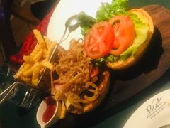 -碧特博格·20年品牌西餐厅(芜湖路店)