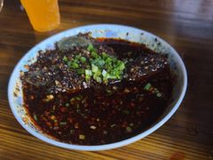 -苗侗地道红酸.酸汤鱼·酸汤牛肉