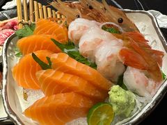 -山川小町·极番烧肉(新地假日广场店)