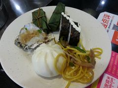 -怡人怡口牛排海鲜自助(飞龙大厦店)