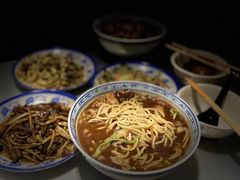 -卢香纪面馆(丽园路店)