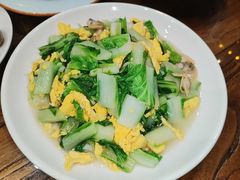 -泉畔人家·老济南经典鲁菜(大明湖店)