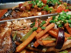 -鸣记脆皮烤鱼·海鲜烤鱼(三八广场店)