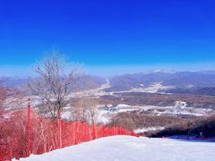 -鳌山滑雪度假区