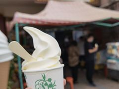 -古老冰山特色冰淇淋店(艾提尕尔店)