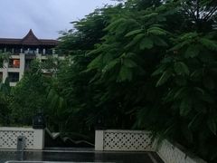 -西双版纳融创皇冠假日度假酒店