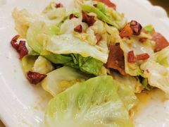 手撕包菜-外婆的味道私房餐厅·外婆喊你回家吃饭