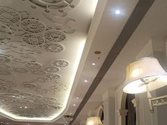 -王府井酒店(金桥港湾店)