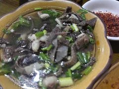 -小杨翘脚牛肉
