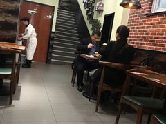 大堂-李先生牛肉面大王(青岛火车站东广场店)