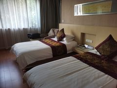 -南京双门楼宾馆(盐仓桥地铁站阅江楼店)