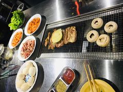 -马路牙子地桌烤肉(工体店)