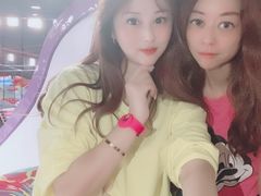 -嘿哟动霸CHUA·新潮玩运动娱乐中心·蹦床滑冰团建乐园