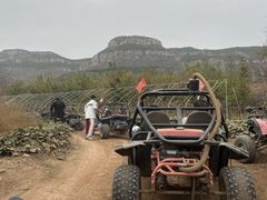 -南山特攻真人CS户外露营轰趴拓展基地