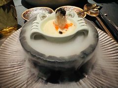 -蟹犇前•帝王蟹雪蟹(陆家嘴店)