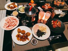 -唐拉雅秀酒店-西锦汇空中BBQ·思创餐厅