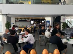 -弘仁宝佳比亚迪4S店(宝山旗舰店)