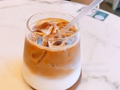 燕麦拿铁-澈烘焙·生日蛋糕·下午茶(龙华店)