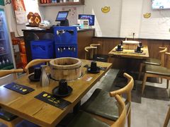 大堂-聚串门儿·东北烧烤(信义坊店)