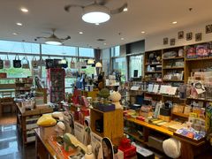 -晓风书屋(浙大紫金港店)