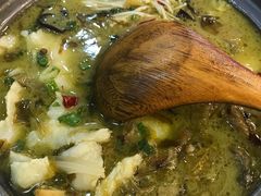 -周鱼小馆石锅酸菜鱼(活力汇店)