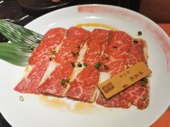 -山川小町·极番烧肉(新地假日广场店)