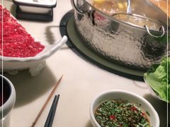 -左庭右院鲜牛肉火锅(浦江欢乐颂店)