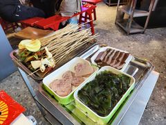 -钢管厂五区小郡肝串串香(滨江店)