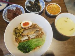 -蟹黄鱼·海派深夜面馆(江湾里店)
