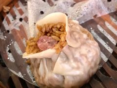 腊肉烧麦-白玉兰食品(汇联商厦店)