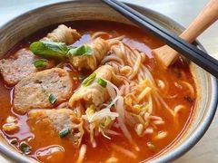 贵州风味红酸汤什锦面-里面·Noodlology(机电院店)