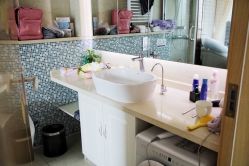 -海豚湾高端月子会所(黄浦店)