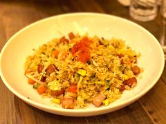 蟹籽猪颈肉炒饭-卡朋西餐(扬名广场店)