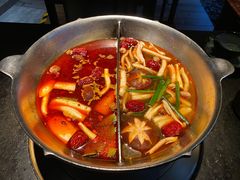 -湊湊火锅·茶憩(新中关购物中心店)