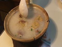 -新大咀港式茶餐厅(宝山万达店)