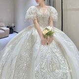 在抖音被疯狂点赞评论｜即白婚纱👰‍♀️