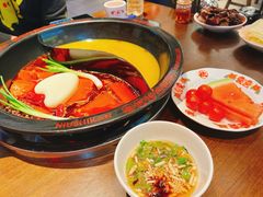 -牛市坎火锅(建设路店)