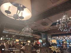 大堂-领鲜活海鲜榴莲自助火锅(东门店)