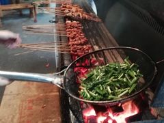 -峨眉一绝姐妹烧烤(峨眉花园店)